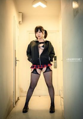 美女扒开裙子露出光屁股-神马高清完整版在线